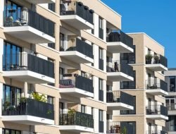 Memaksimalkan Investasi Anda: Strategi Orang Asing Menyewa Properti di Indonesia