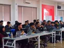 Indigo dan Komunitas Google Developer Kampus Universitas Negeri Makasar Perkuat Skill UI Developer Lewat Workshop