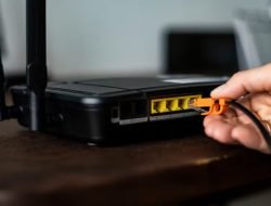 Jangan Asal Cabut! Begini Cara Merestart Router WiFi yang Tepat agar Koneksi Stabil dan Perangkat Awet