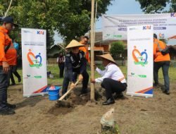 KAI Daop 8 Surabaya Gaungkan Semangat Keberlanjutan di Hari Bumi 2025 Lewat Aksi Nyata dan Inovasi