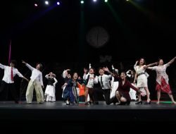 BINUS SCHOOL Simprug Rayakan Semangat Kolaborasi Generasi Muda Lewat Drama Musikal “Unravelled”BINUS SCHOOL Simprug Rayakan Semangat Kolaborasi Generasi Muda Lewat Drama Musikal “Unravelled”