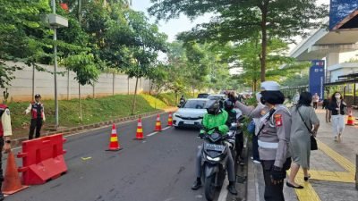 Tingkatkan Kenyamanan Pengguna LRT Jabodebek, KAI Gandeng Kepolisian guna Atasi Kemacetan di Kawasan Stasiun Harjamukti