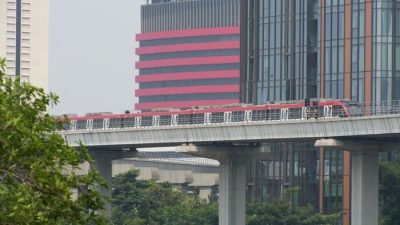 Makin Diminati Masyarakat, KAI Layani Dua Juta Pengguna LRT Jabodebek di Bulan April
