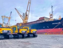 Pelindo Solusi Logistik Fasilitasi Mobilisasi Alat Berat dalam Proyek Strategis di Palembang