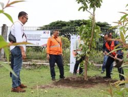 Komitmen Berkelanjutan KAI Daop 6 Salurkan Bantuan Sosial-Lingkungan Sebesar Rp319,9 Juta Hingga Mei 2025
