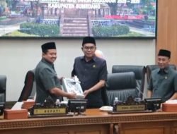 DPRD Sumedang Terima Dua Raperda Strategis dari Bupati: Fokus pada Transparansi dan Arah Pembangunan Jangka Menengah