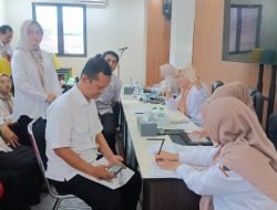 Bupati Sumedang Tinjau Langsung Program Cek Kesehatan Gratis di Sekretariat DPRD