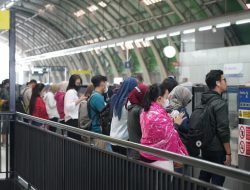 KAI Layani Lebih dari 13 Juta Pengguna LRT Jabodebek Selama Semester I 2025, Naik 50 Persen Dibanding Tahun Lalu