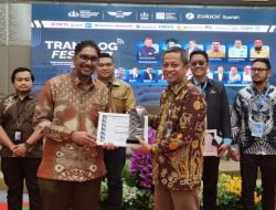 Dukung Pendidikan Logistik, KAI Logistik Raih Penghargaan Translog Fest 2025