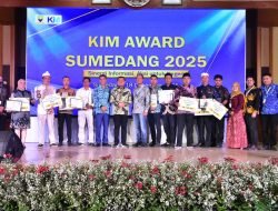 Diskominfosanditik Sumedang Gelar KIM Award 2025, Bupati Apresiasi Peran KIM Tangkal Hoaks