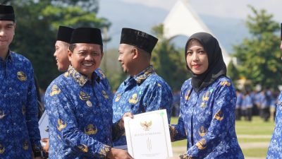 5.408 PPPK Paruh Waktu Kabupaten Sumedang Terima SK