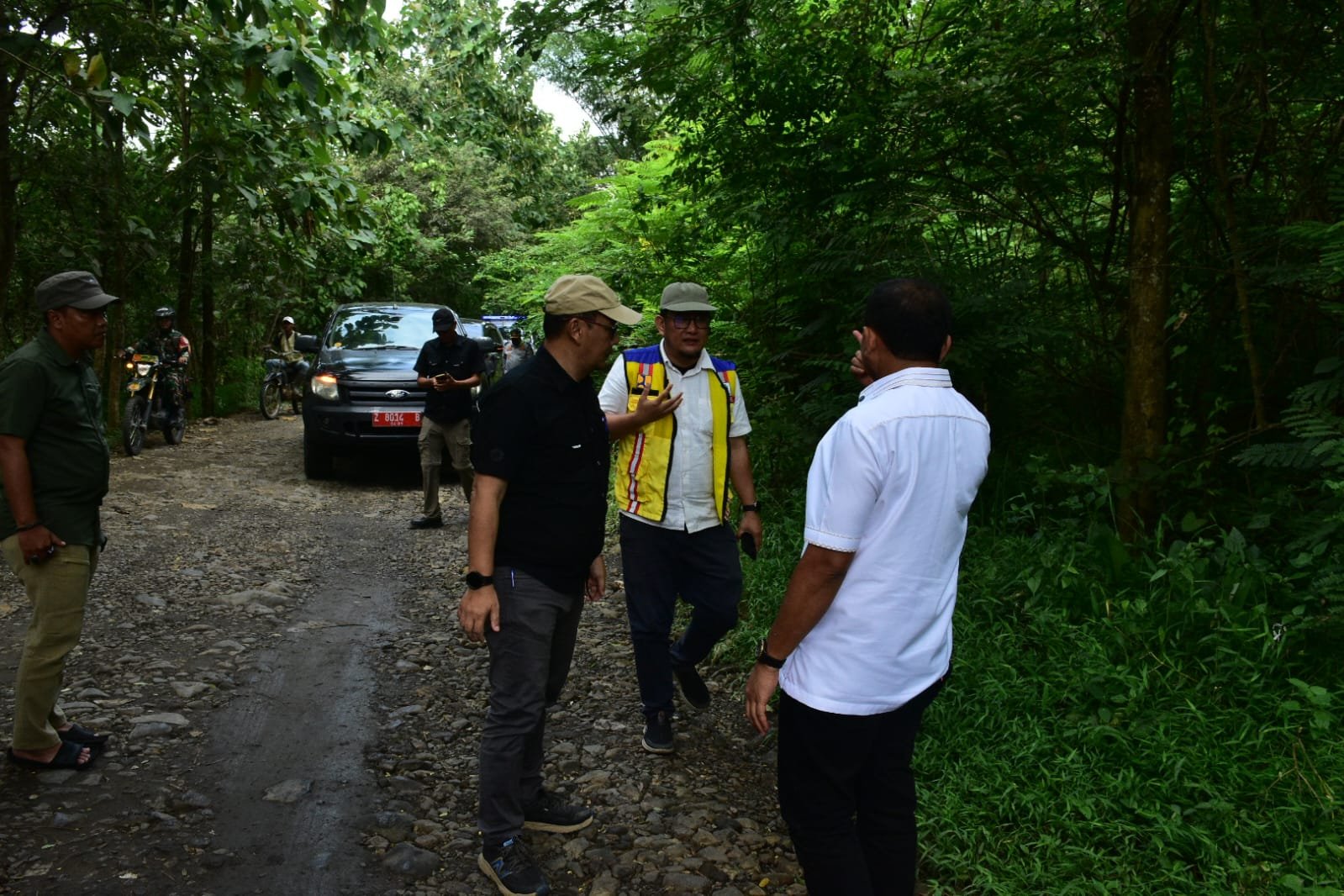 Jalan Burujul Sanca Buahdua