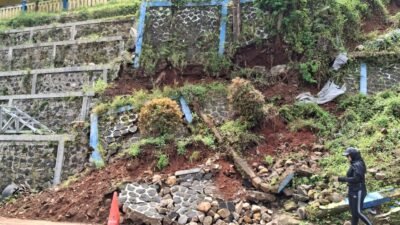 Wabup Tinjau TPT SDN Bunter Wado yang Bergeser