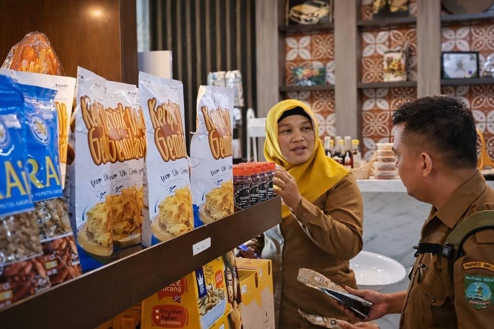 Ekonomi Sumedang Tumbuh Positif