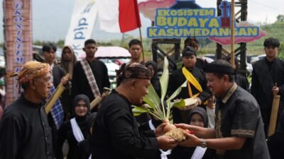 cerita warga ngalaksa
