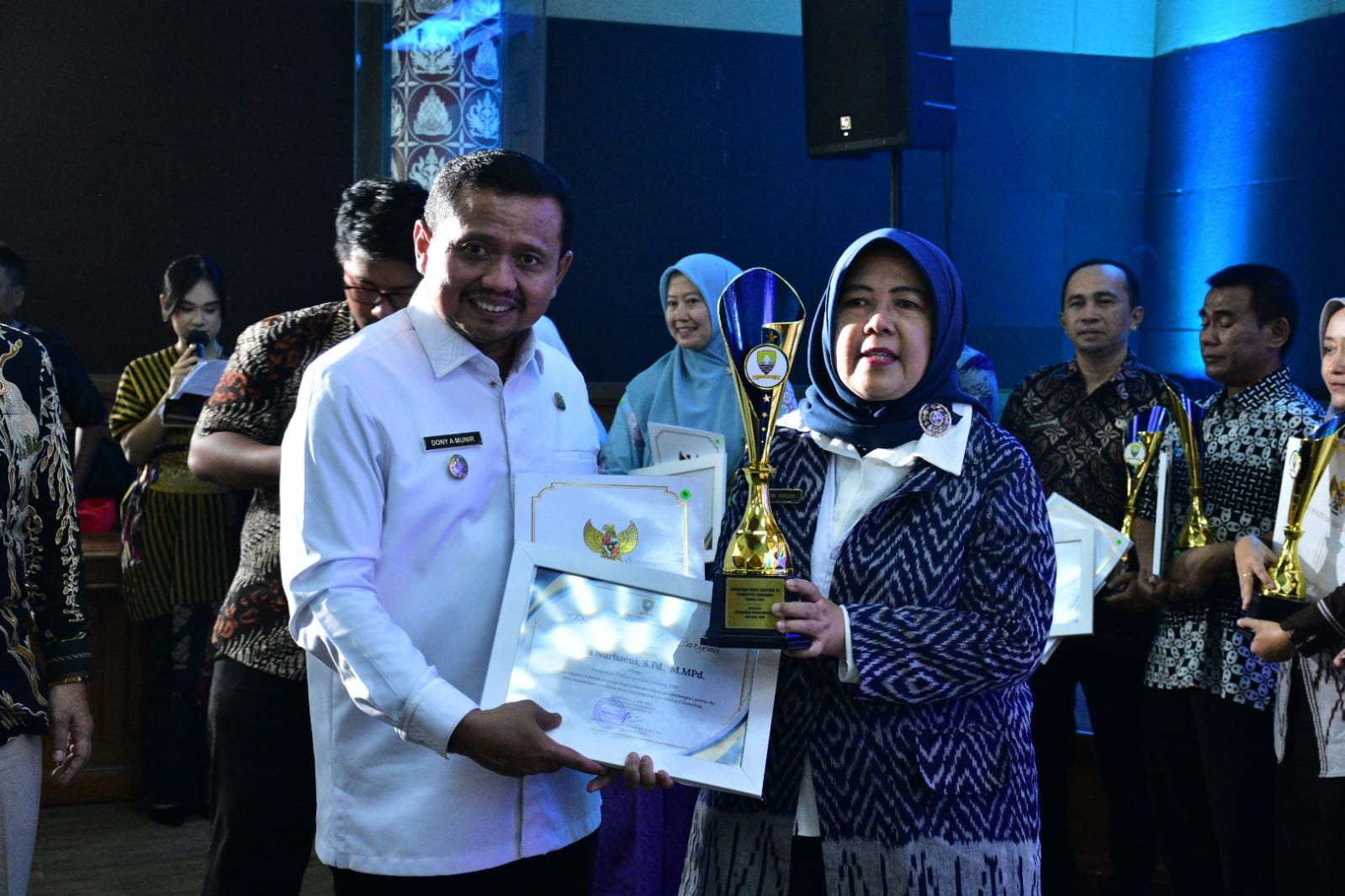 20 Insan Pendidikan Sumedang Raih Penghargaan
