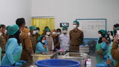 Wabup Sumedang Fajar Aldila sidak dua dapur MBG Sumedang