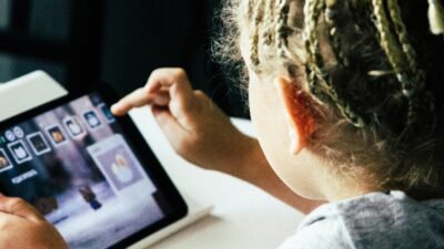 cara mendidik anak di era digital