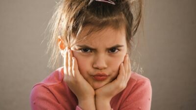 cara mendisiplinkan anak tanpa marah