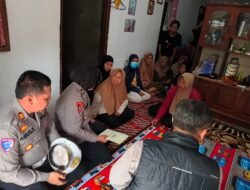 Polres Sumedang Takziah ke Rumah Duka Korban Pohon Tumbang di Jatinangor