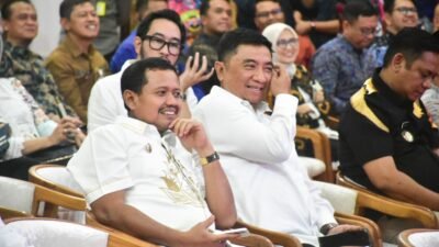 Bupati Dony menghadiri acara lepas sambut Kepala Kejaksaan Tinggi Jawa Barat