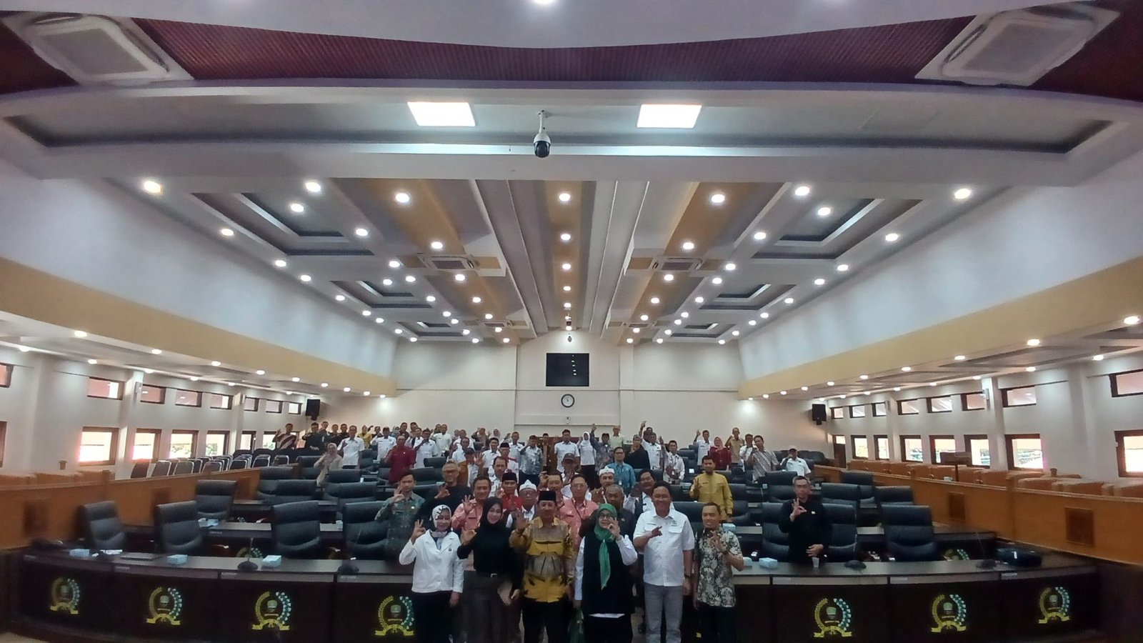 Uji publik Raperda Pilkades di DPRD Kabupaten Sumedang.
