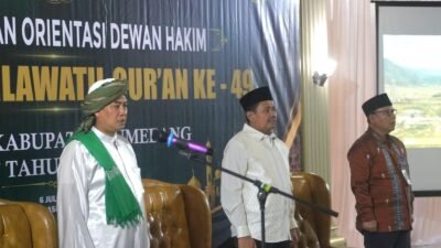 Bupati Dony Lantik Dewan Hakim MTQ ke-49 Sumedang, Tegaskan Al-Qur’an Harus Membumi di Tengah Masyarakat