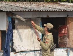 10 Bangunan Liar di Perempatan Barak Sumedang Ditertibkan, Awal Penataan Kawasan Kota