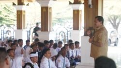 Kang Maman Bekali ASN Berprestasi Sumedang, Tekankan Kepemimpinan Humanis dan Pelayanan Bermakna