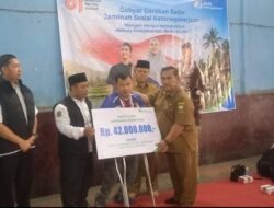 200 Pekerja Rentan Jatimukti Terlindungi BPJS, Cegah Kemiskinan Baru di Sumedang
