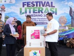 Festival Literasi Sumedang 2026 Dibuka, Bupati Dony Tekankan Literasi sebagai Fondasi Kualitas SDM