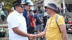 Bupati Dony Monitoring West Java Paragliding Championship di Batudua,Peserta Dubai Puji Sumedang