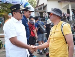 Bupati Dony Monitoring West Java Paragliding Championship di Batudua,Peserta Dubai Puji Sumedang